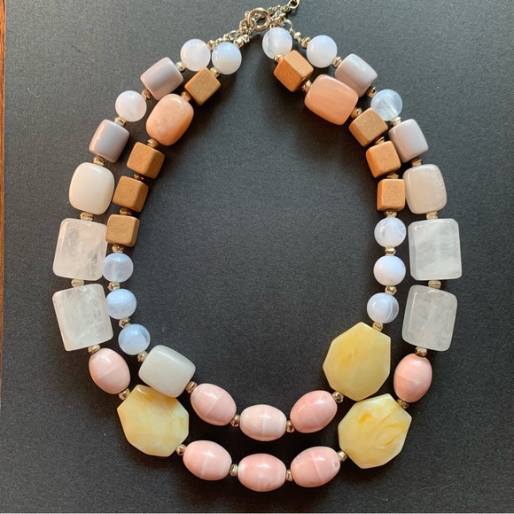 LOFT Jewelry - Ann Taylor LOFT Chunky Double Strand Beaded Quartz Necklace